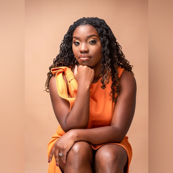 Meet your Posher, Aziza - Picture 4 of 10